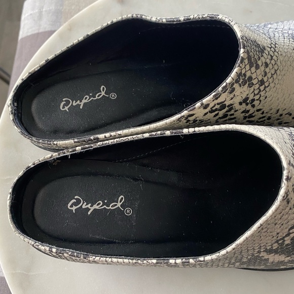 Qupid Snake Print Mule Clog NEW - Picture 6 of 9